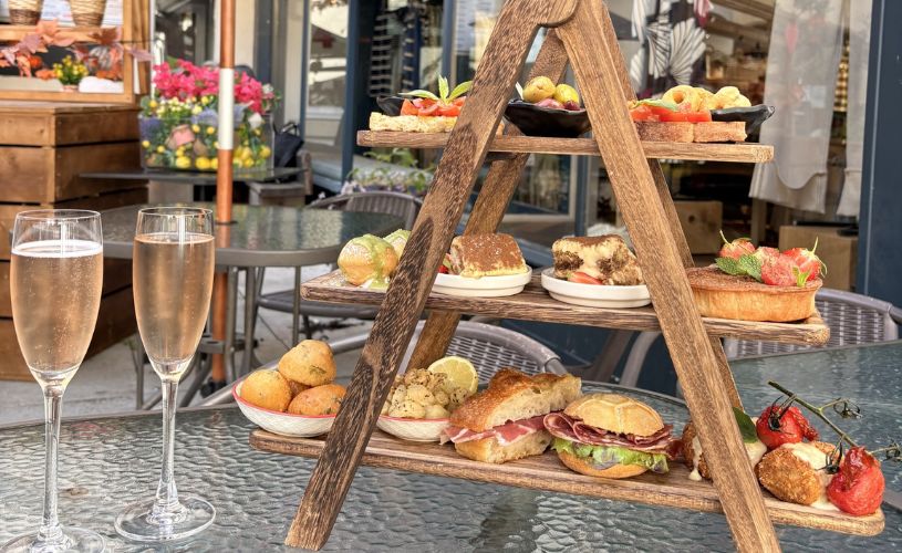 Osteria Partenopea Afternoon Tea